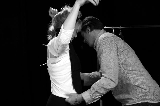 Kiss project, Kevin dressing me