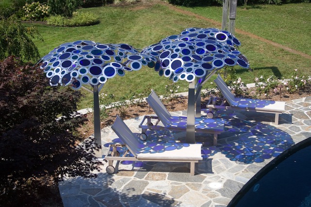 Revision, 2007, stainless steel and glass, 96"x144"x96"