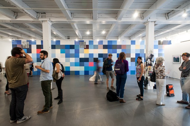 Data Horizon. Latex house paint, 45' x 12.5'. 2014