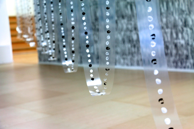 100 metros de Do mayor ( 694 octavas). Paint on transparent PVC film, ink and pencil on paper. Variable dimensions. 2014. Installation view: “La Vietnamita” exhibition at Espacio OTR. Madrid, Spain, 2014).